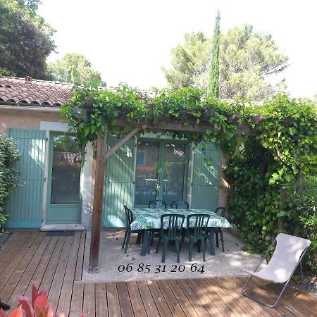 39 - Mazet Provencal Dans Village Vacances Gaujac  Exterior foto